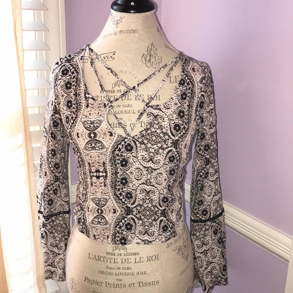 Kendall & Kylie top